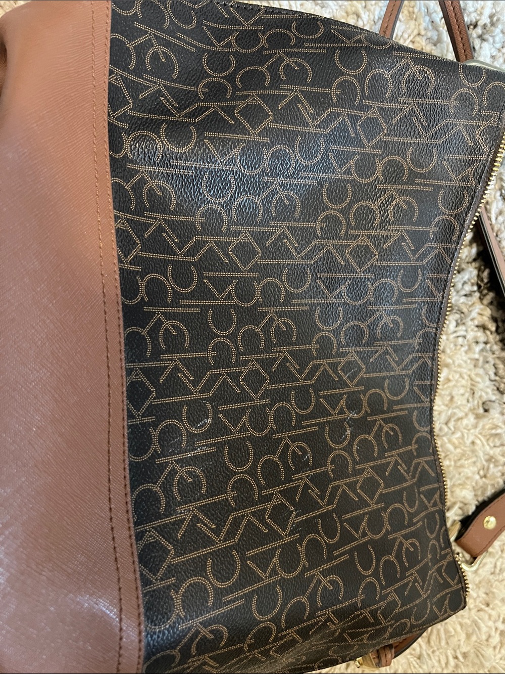 CALVIN KLEIN Dark Brown Monogram Shoulder Bag with Tan Trim - Picture 4 of 8